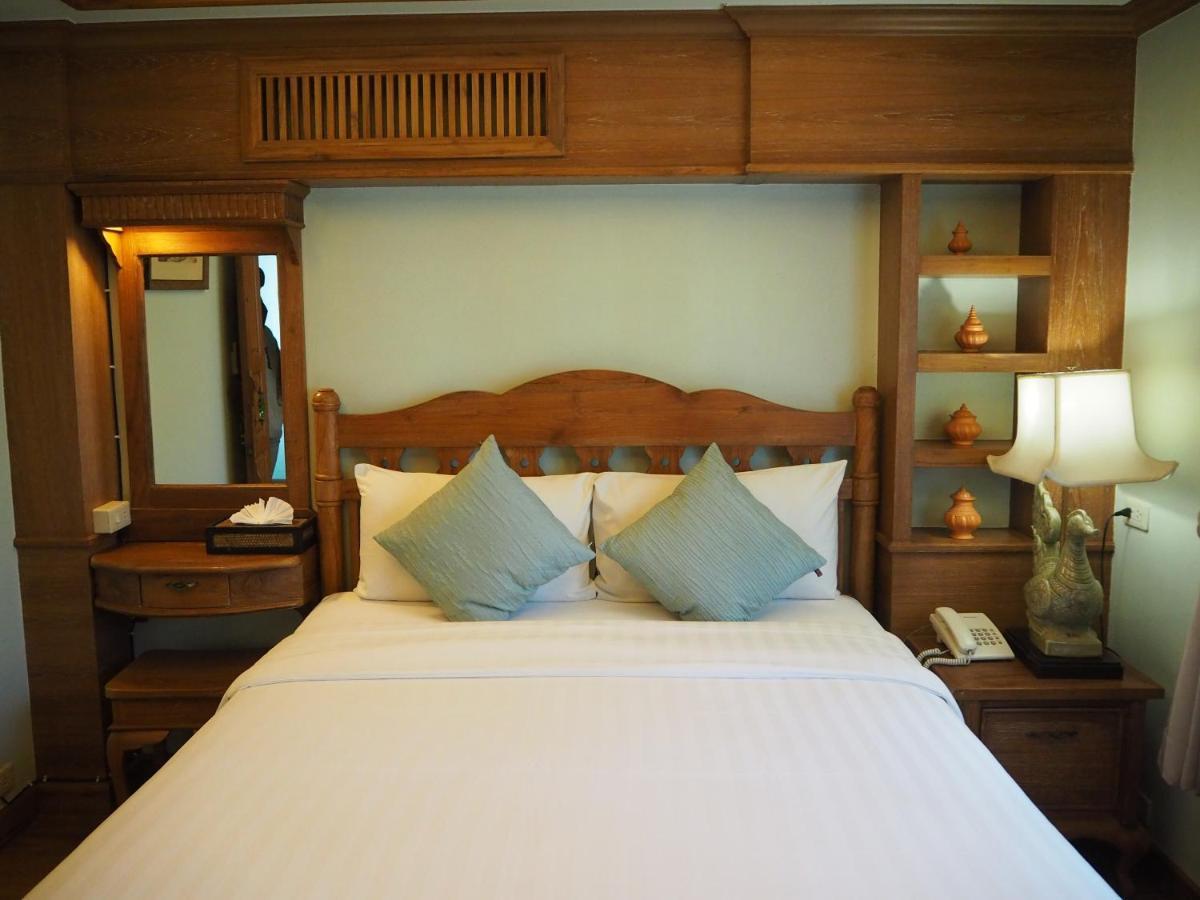 Rich Lanna House Hotell Chiang Mai Exteriör bild