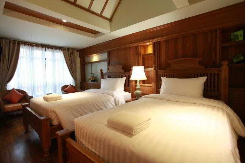 Rich Lanna House Hotell Chiang Mai Exteriör bild