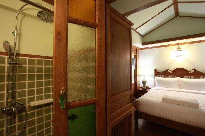 Rich Lanna House Hotell Chiang Mai Exteriör bild