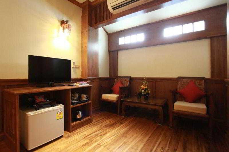 Rich Lanna House Hotell Chiang Mai Exteriör bild