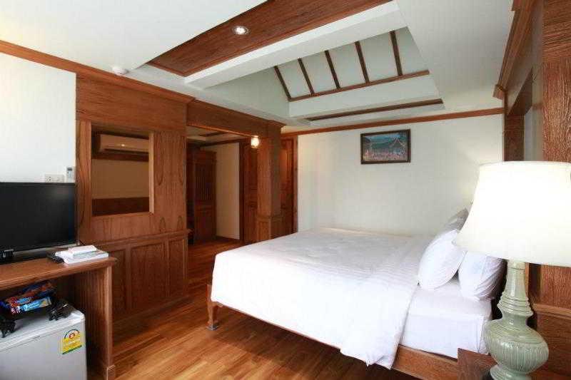 Rich Lanna House Hotell Chiang Mai Exteriör bild